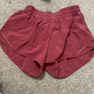 Lululemon Hotty Hot shorts